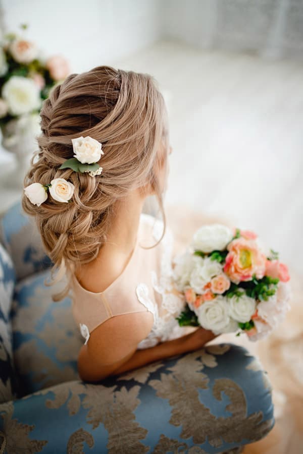 Peinado y maquillaje para una novia especial
