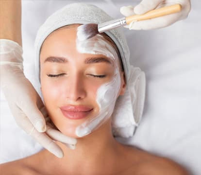 Servicios de estética: cuidamos de tu piel